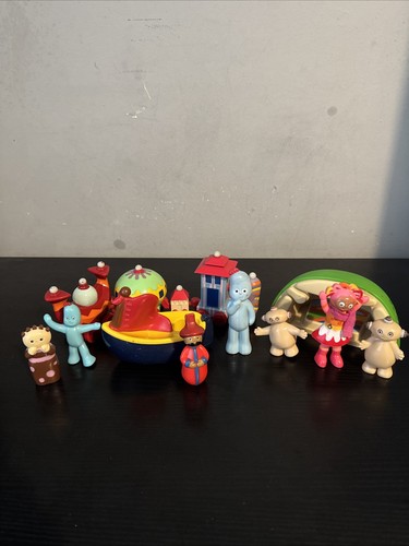 The night garden plastic - in,