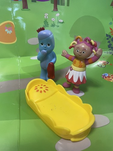 The night garden - in, figures