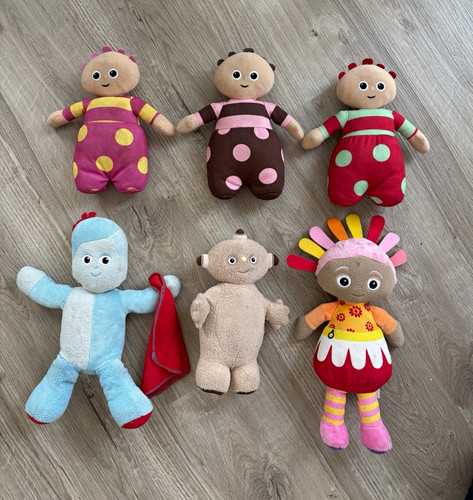 The night garden plush - night,