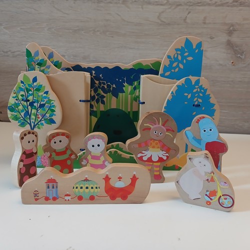 The night garden wooden - in,