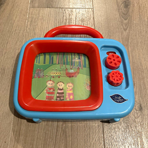 The night garden toy tv - garden,