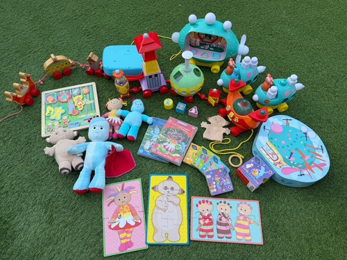 The night garden toy - garden,