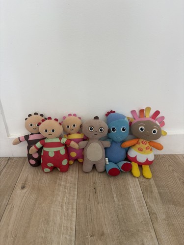 The night garden - in, plush
